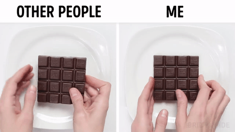 Chocolade-meme. Een chocoladereep.
