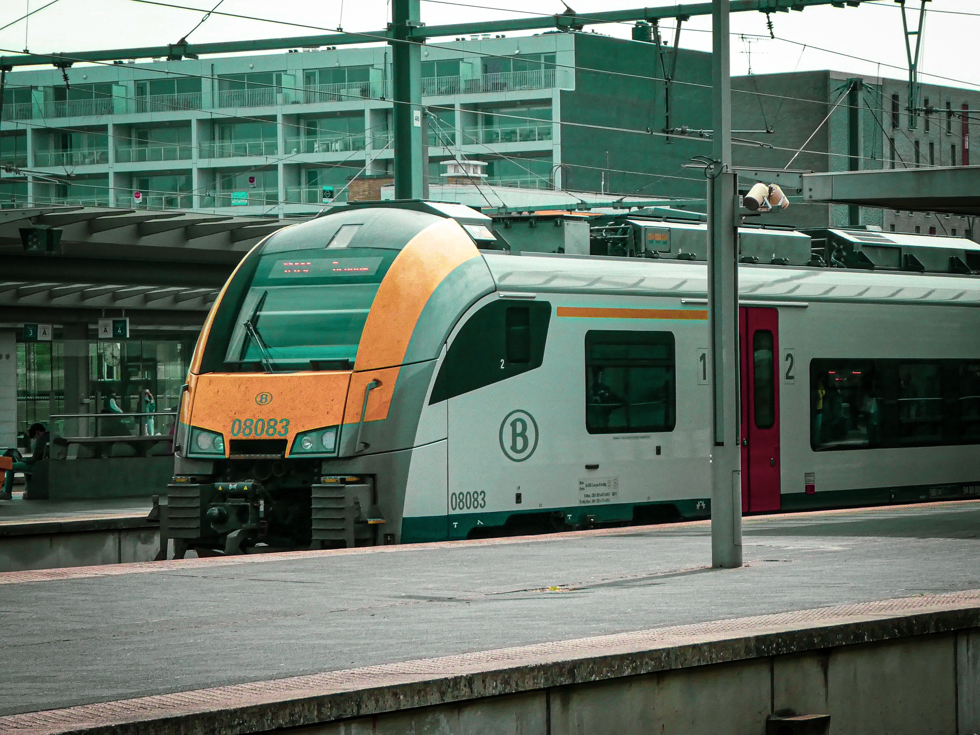 Een NMBS Desiro trein in Brugge.